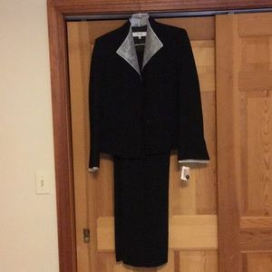 Jones Studio Dressy Suit